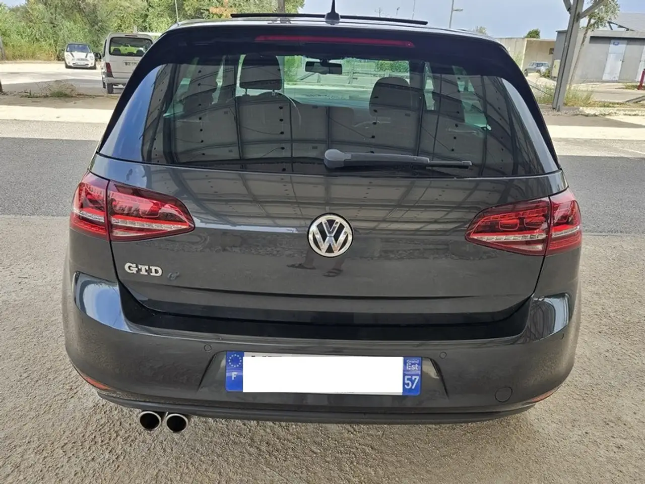 Volkswagen Golf GTD — photo 14