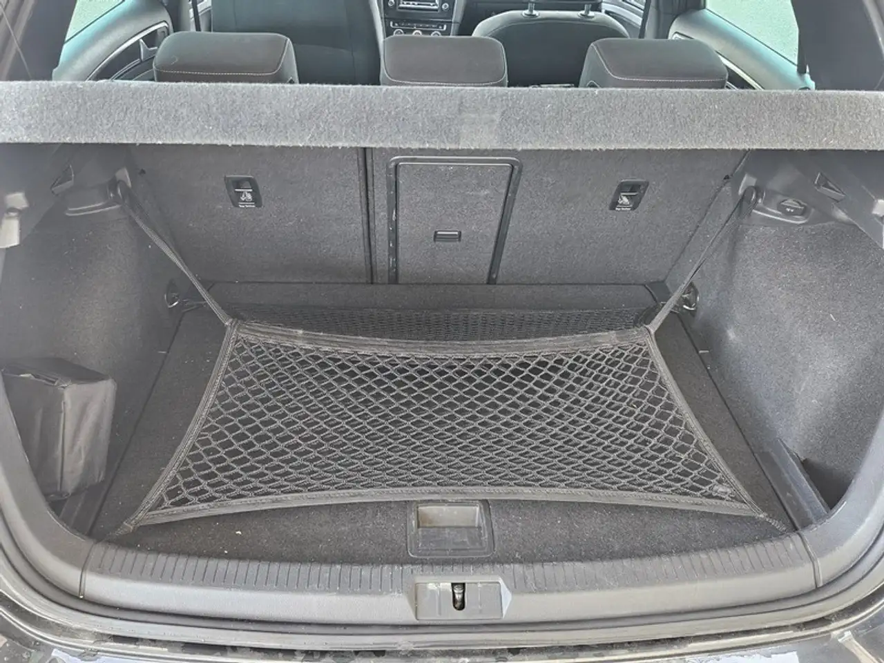Volkswagen Golf GTD — photo 20