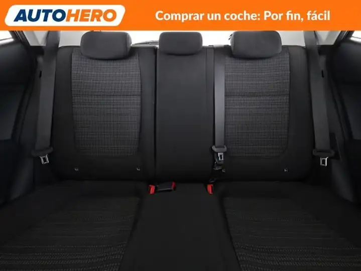 Kia Stonic 2024, foto 16