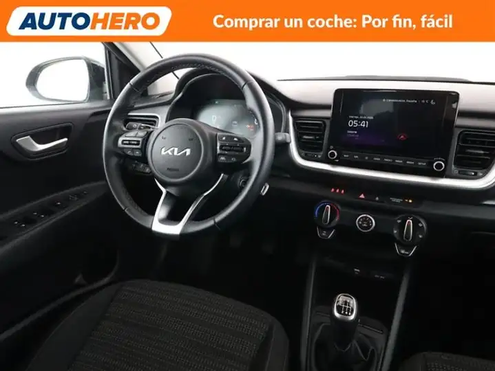 Kia Stonic 2024, foto 14