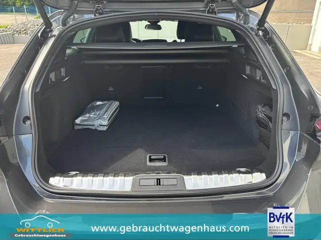Peugeot 508 view 11