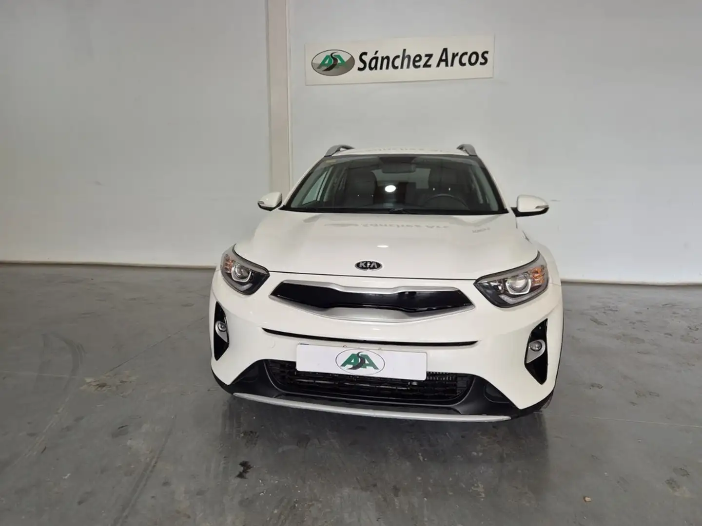 Kia Stonic 1.0 T-GDi 74kW (100CV) Black Edition Blanco - 2