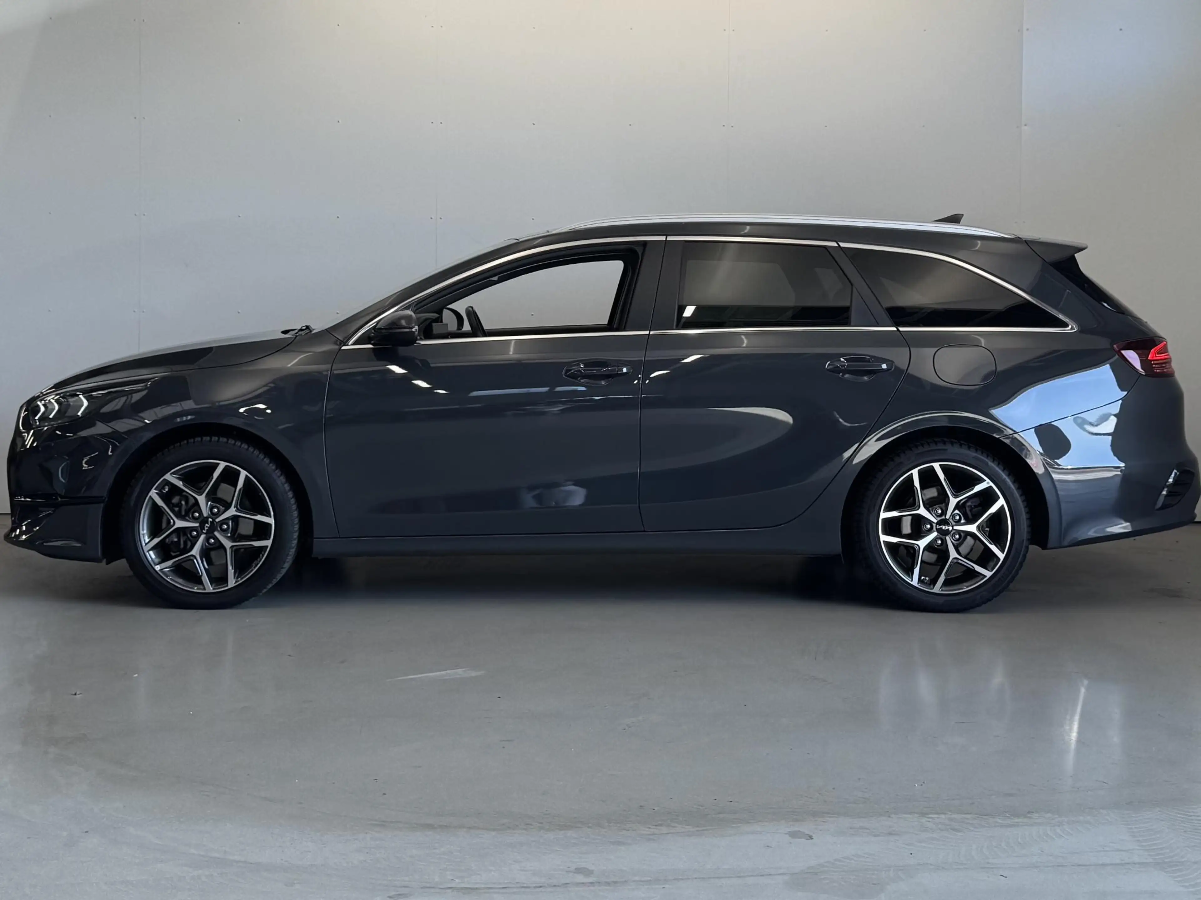 Kia Ceed SW / cee'd SW Sportswagon 1.0 T-GDi ExecutiveLine | Schuif- kant — photo 3