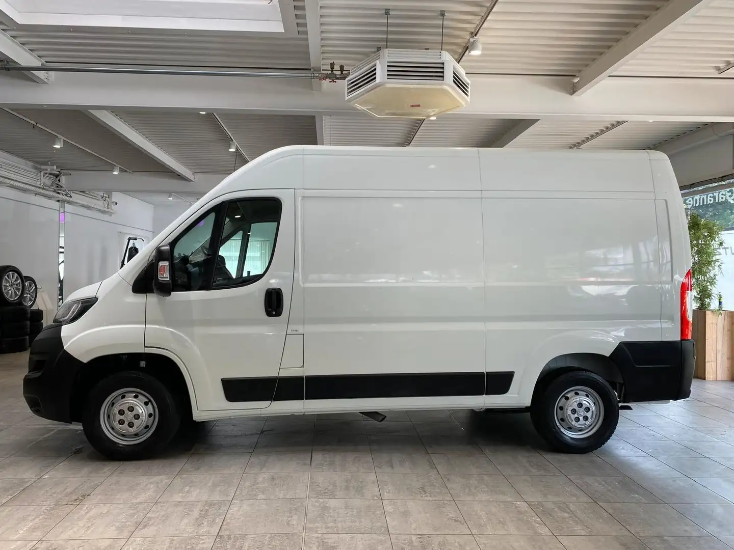 Peugeot Boxer Kasten L2-H2 BlueHDi*Hoch+Lang*Garantie* White - 2