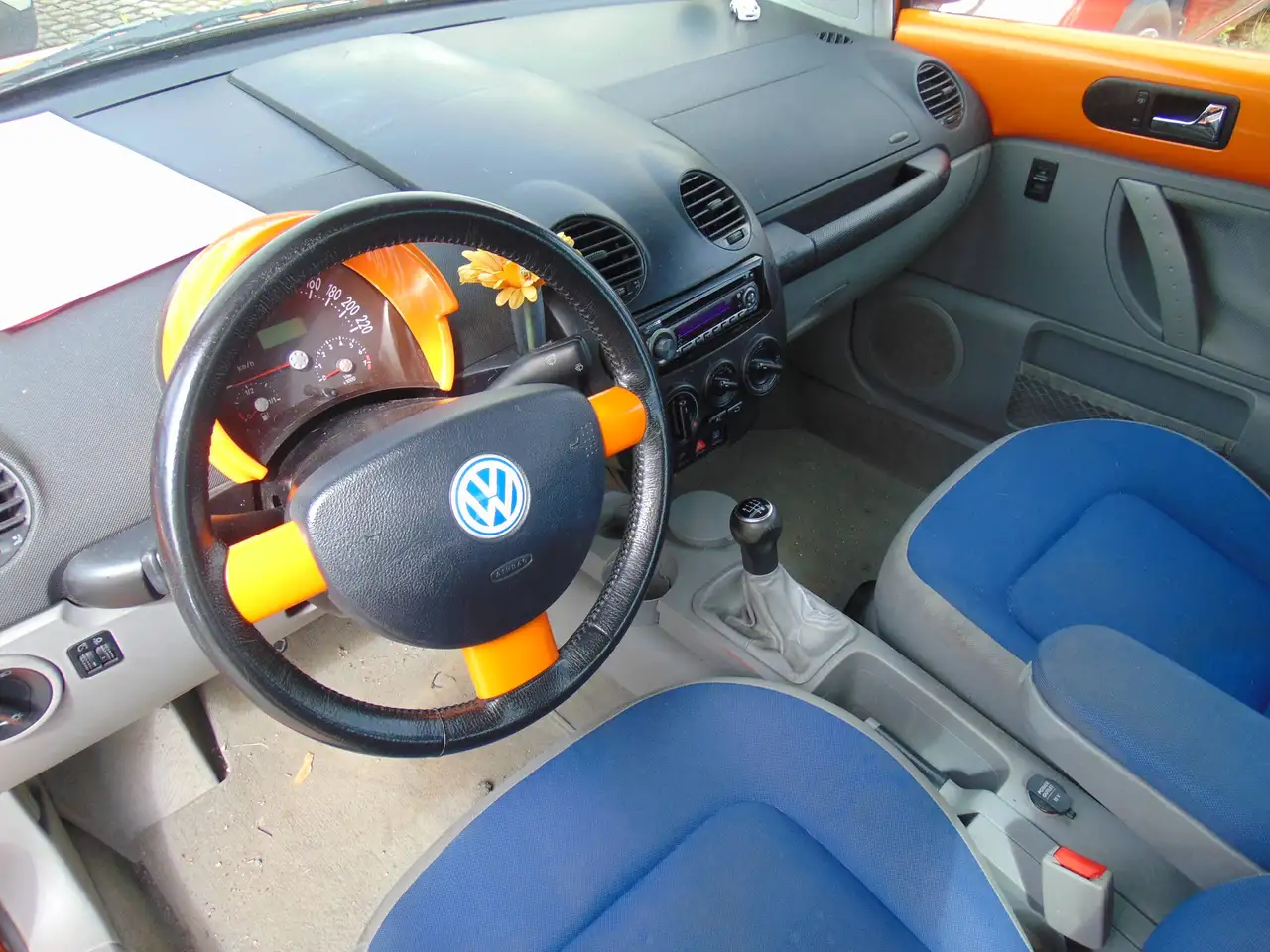 Volkswagen New Beetle 1.6*Klima*Sportfahrwerk*Alu 18 Zoll*, foto 11