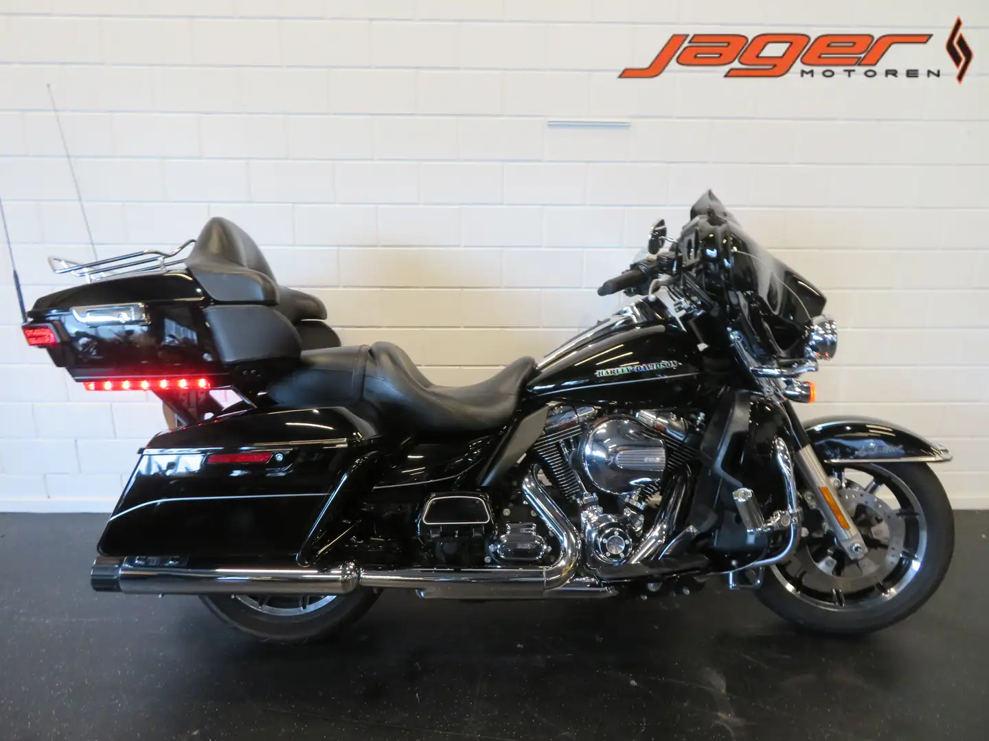 Harley-Davidson Electra Glide FLHTK ULTRA 103 TOP! Zwart - 1