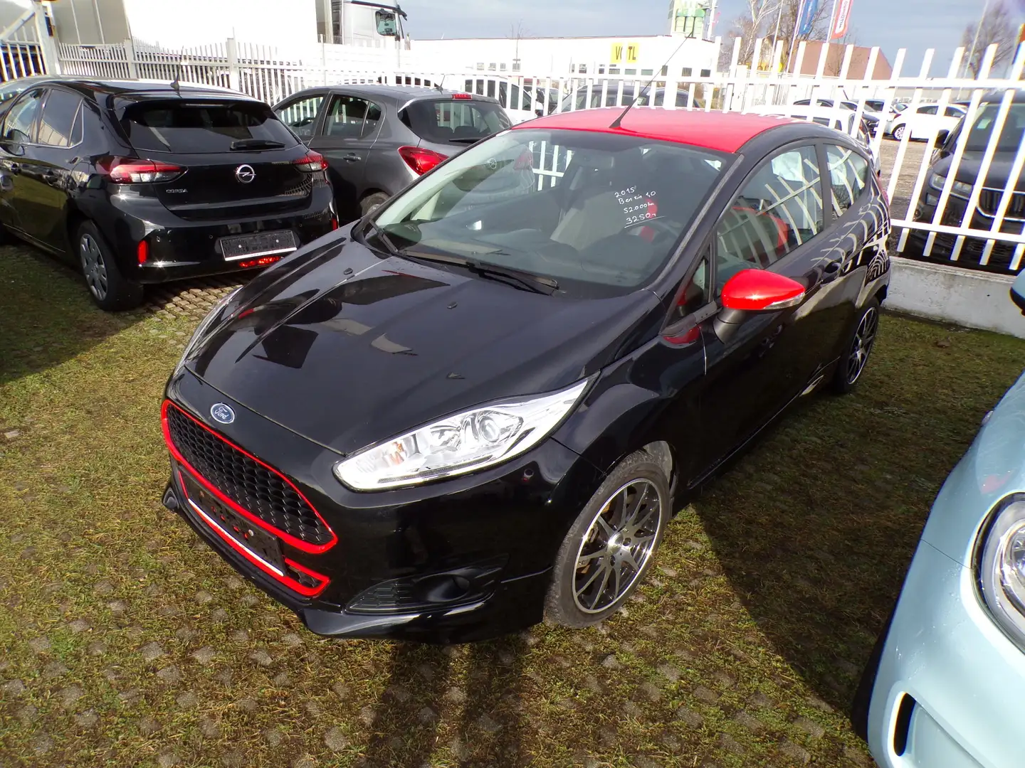 Ford Fiesta Sport Schwarz - 1