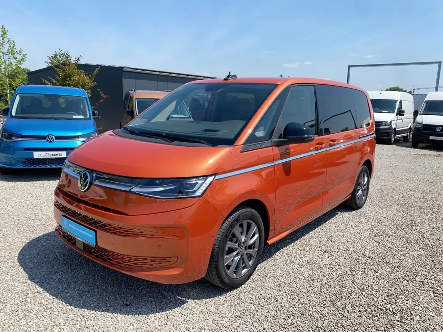 Volkswagen T7 Multivan Style TSi HUD Pano ParkAss. Massage Pomarańczowy - 2
