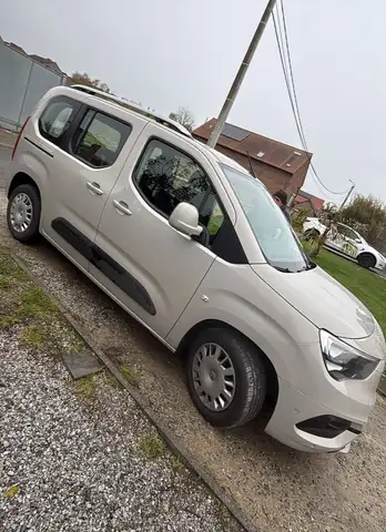 Opel Combo Life Combo Life 1.5 TD keyless, caméra, bluetooth.