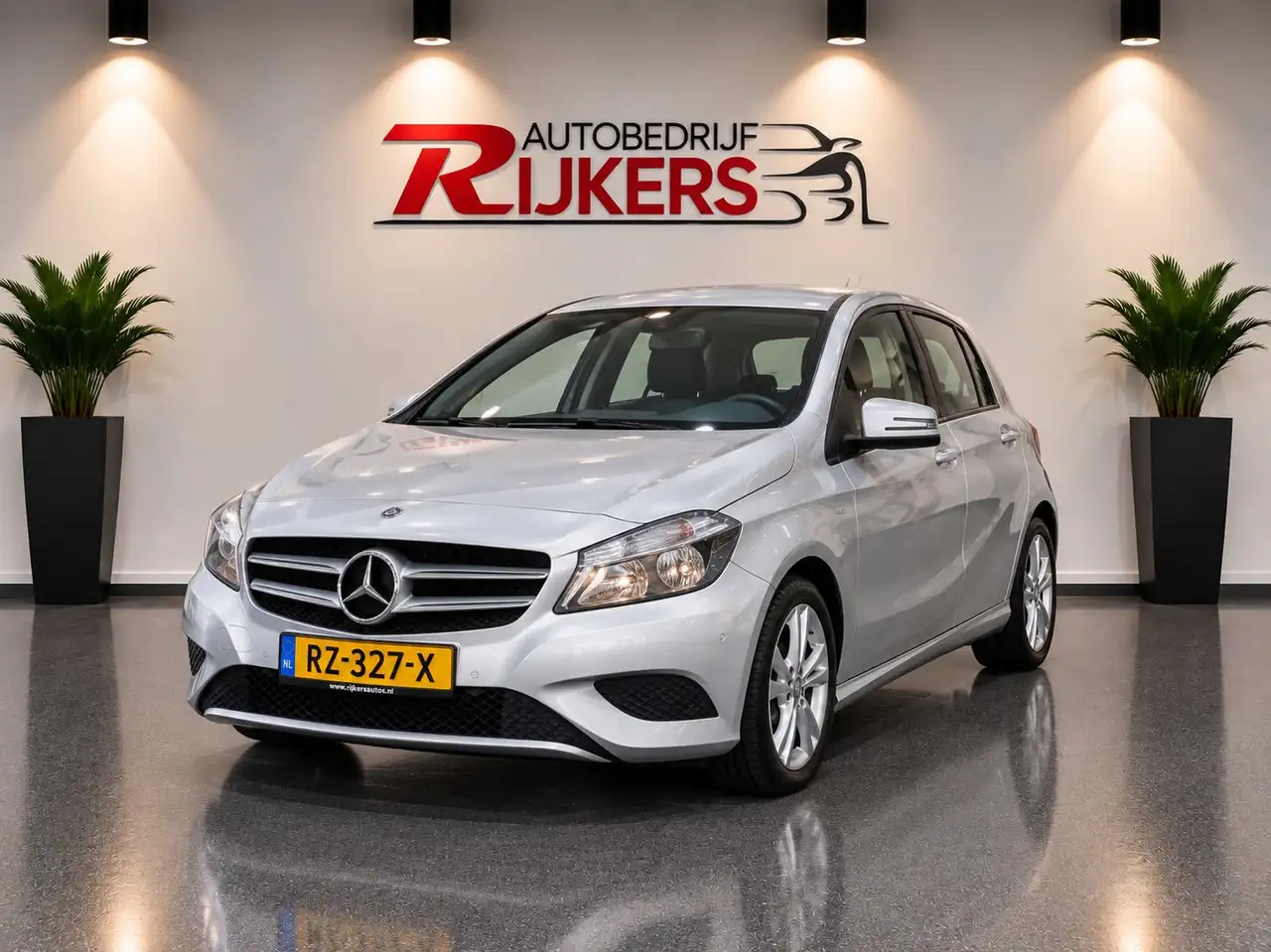 Mercedes-Benz A 180