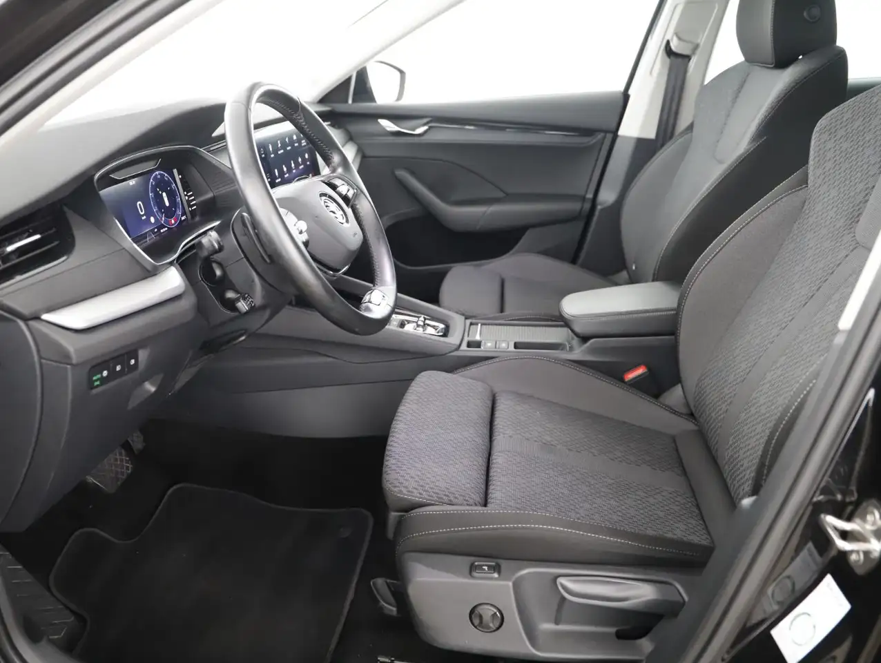 Skoda Octavia Combi 2.0 TDI Ambition LED+NAV+RADAR+SHZ, миниатюра 9