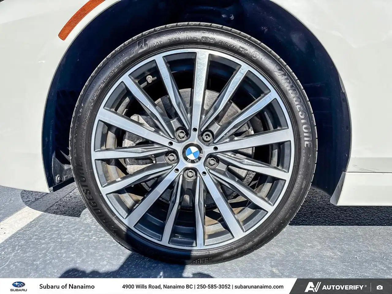 BMW 2 Series снимка BMW 2 Series