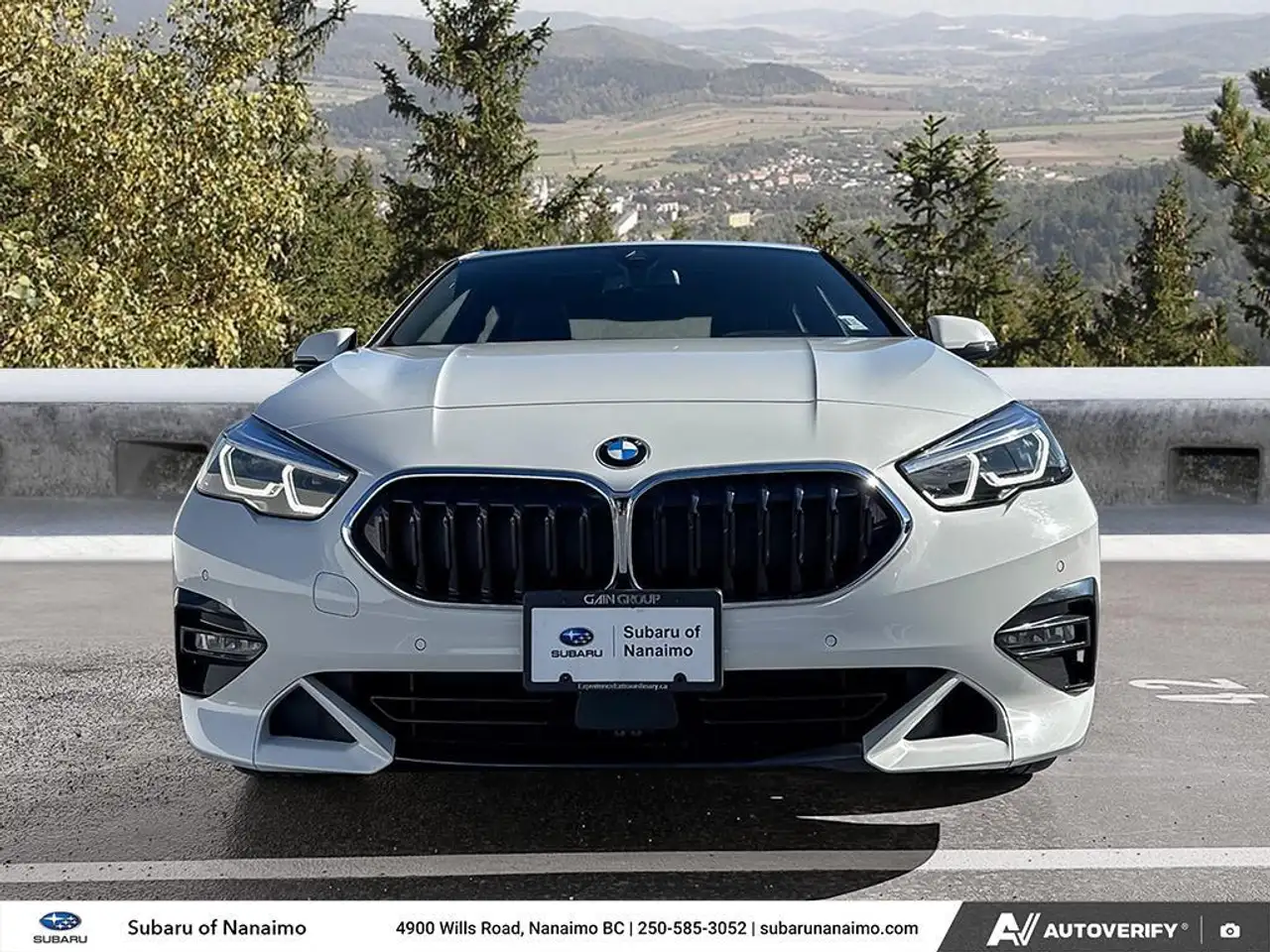 BMW 2 Series снимка BMW 2 Series