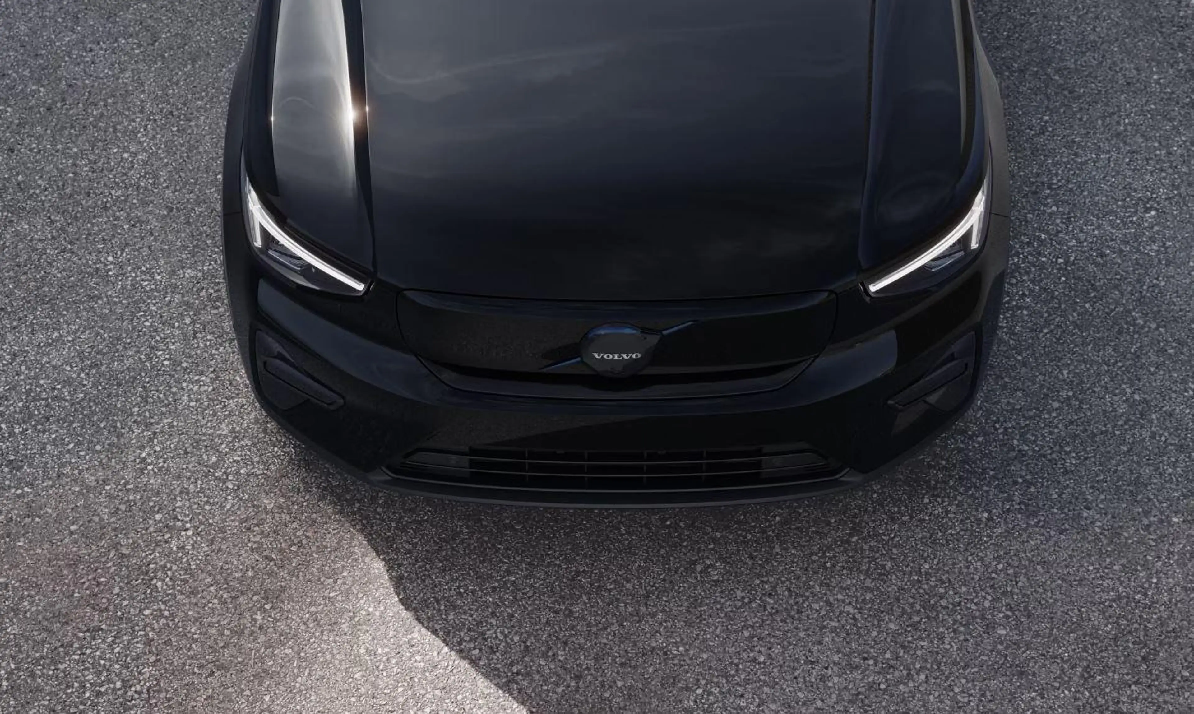 Volvo EX40 Single Motor Ext. Range 82 kWh Black Edition Ultra — photo 10