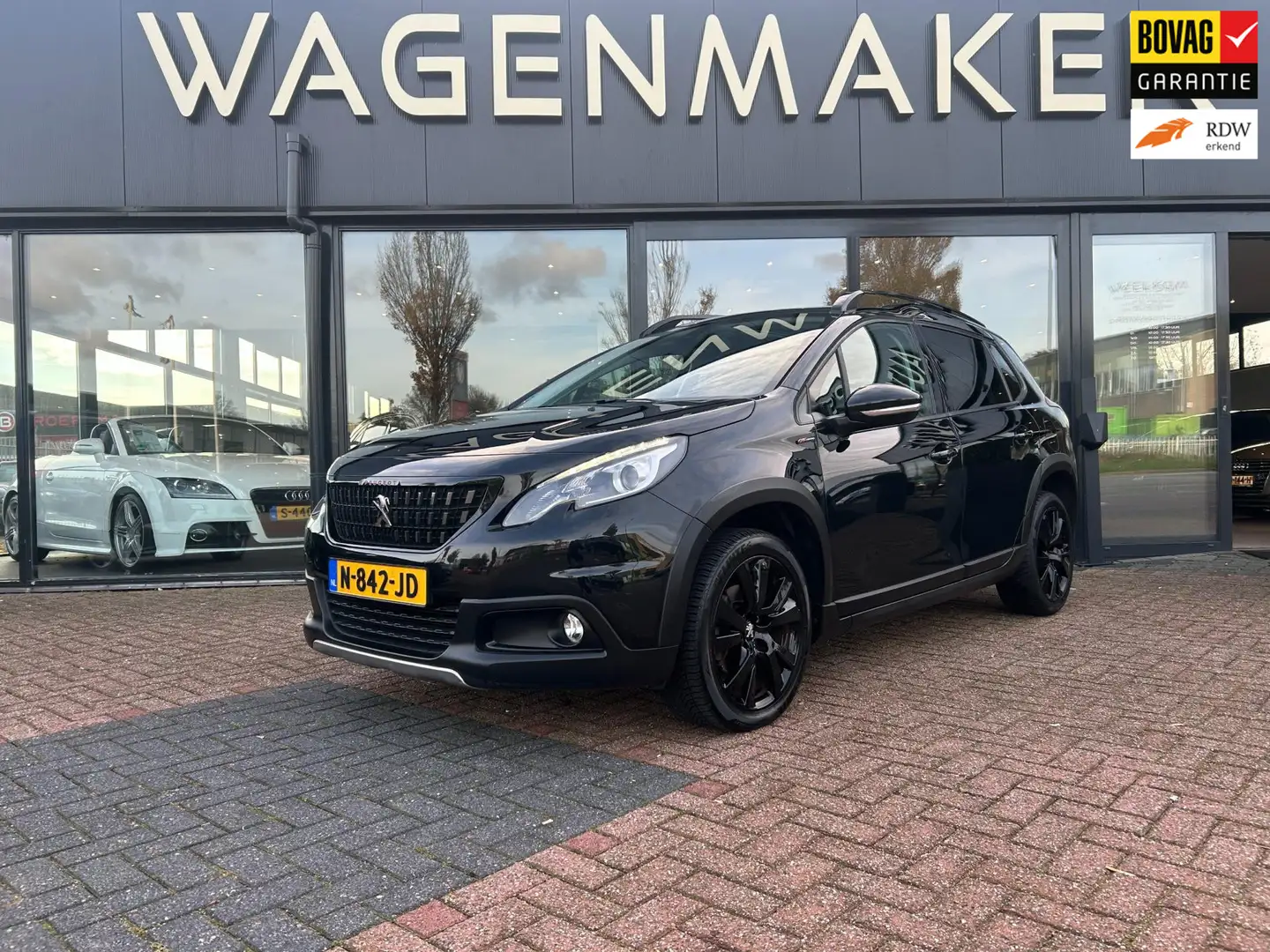 Peugeot 2008 1.2 PureTech GT-line Clima|Cruise|NAVI|CAM|PANO Noir - 1