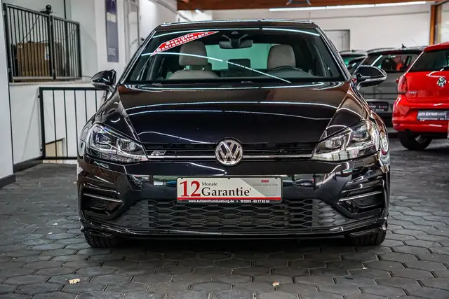 Volkswagen Golf view 4