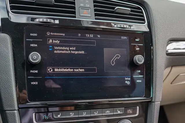 Volkswagen Golf view 15