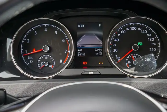 Volkswagen Golf view 16