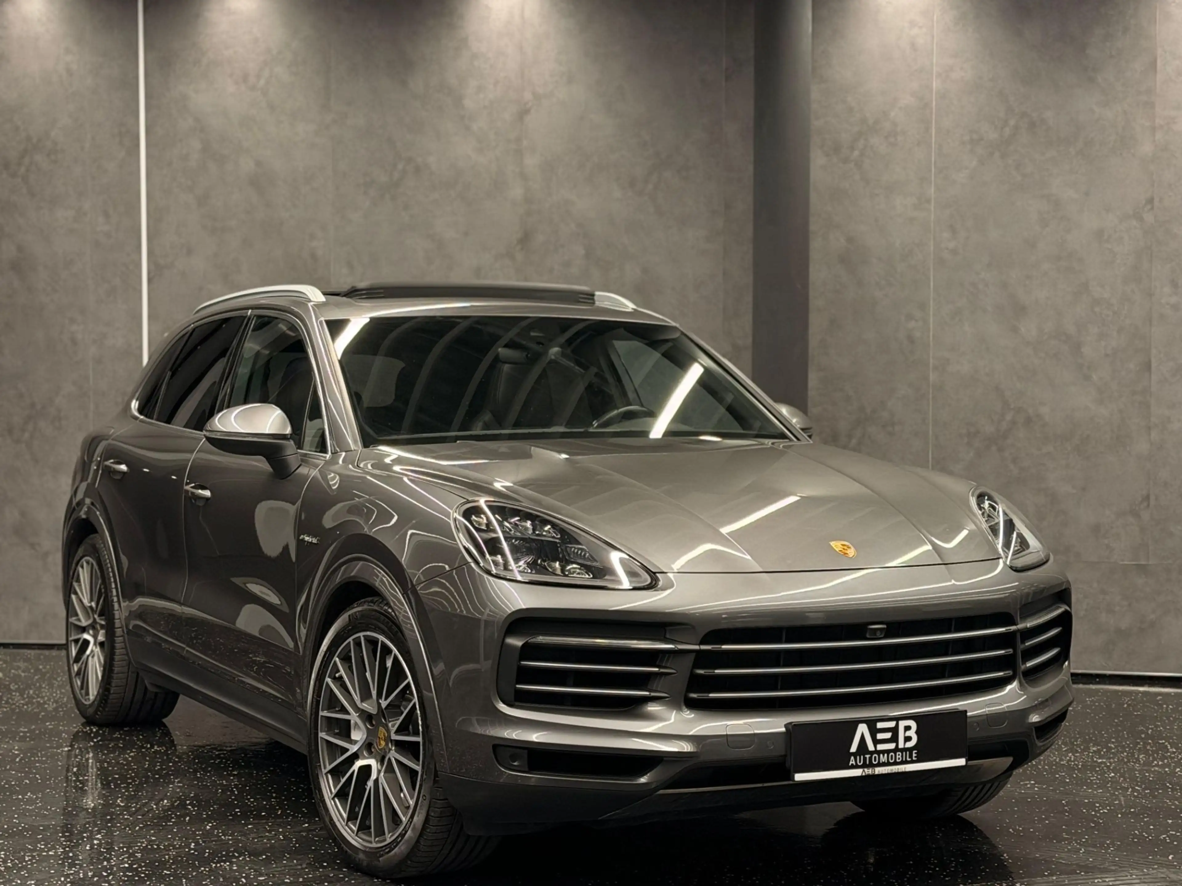 Porsche Cayenne III E-Hybrid**Sport-Chrono**Matrix LED**BOSE**PAN