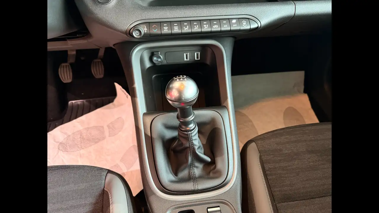 Jeep Avenger 1.2 Turbo Longitude 13