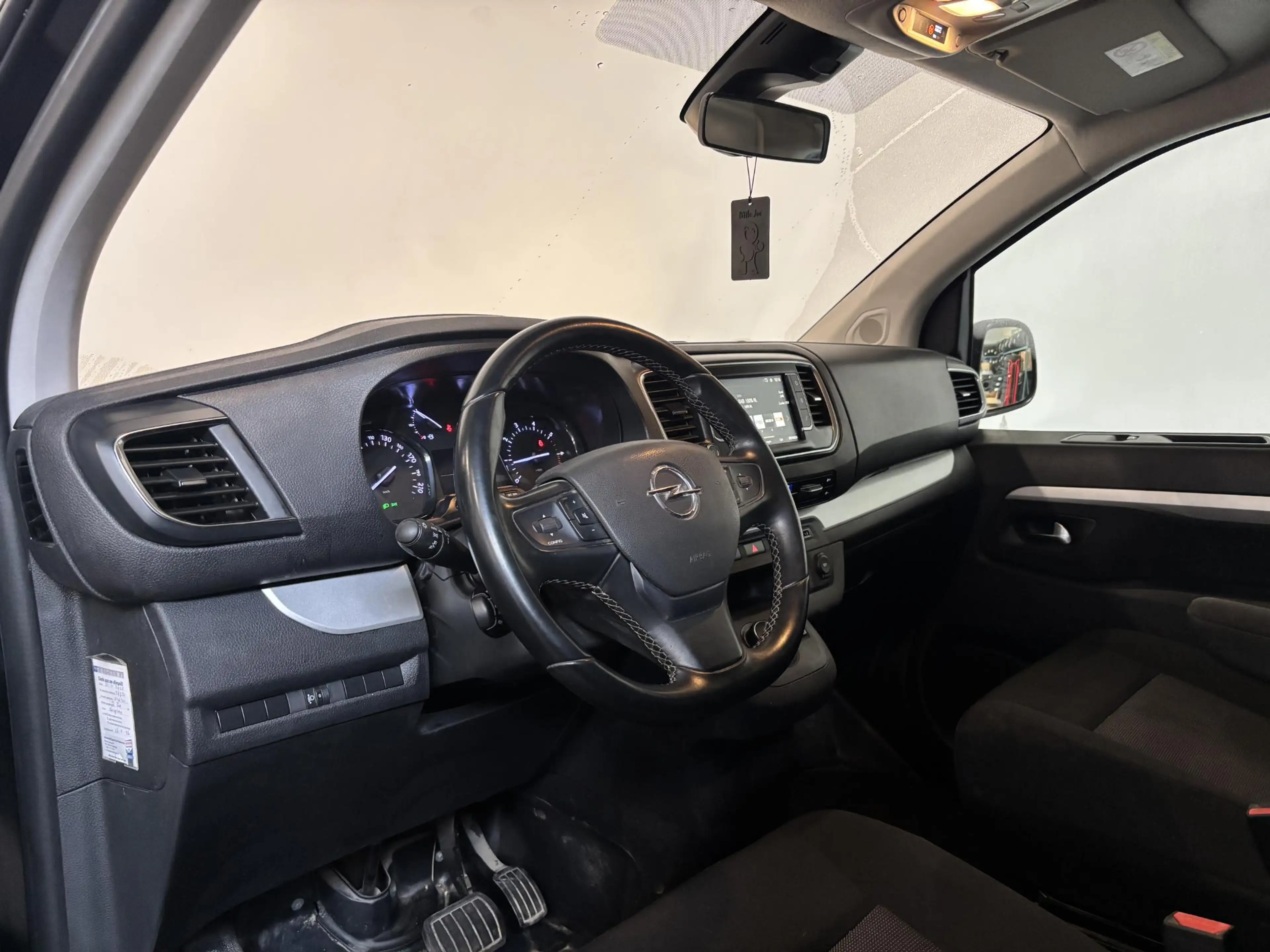 Opel Vivaro 2.0 CDTI Automaat 145 pk L3H1 Dubbele Cabine Autom — photo 2