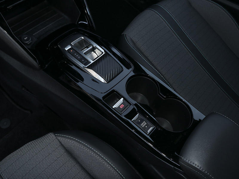 Peugeot e-2008 ALLURE E-MOTOR 136 KeyLess/LED/W-Pumpe/LM — photo 15