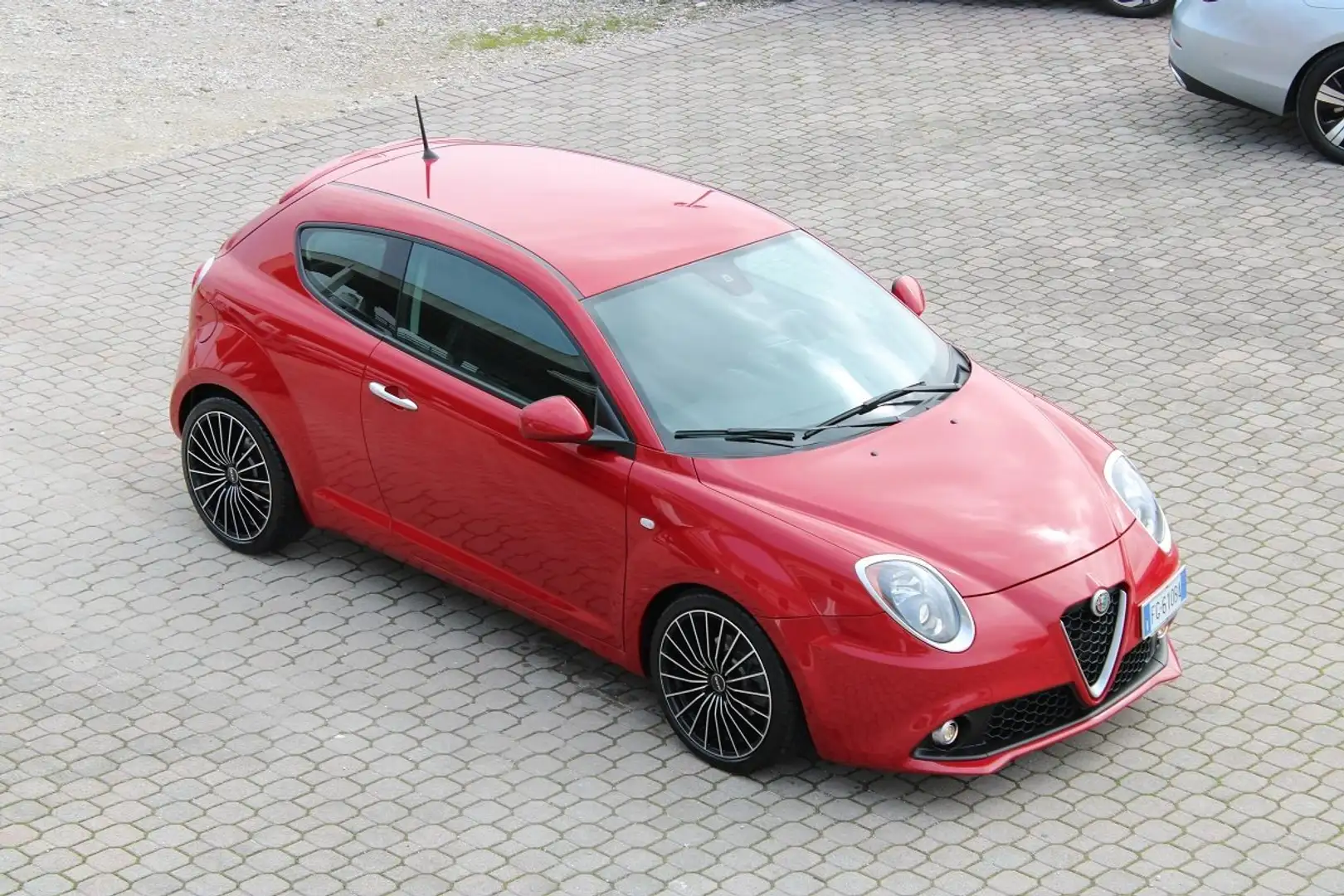 Alfa Romeo MiTo 1300 16V JTDm 95CV ""MiTo"" Rosso - 1