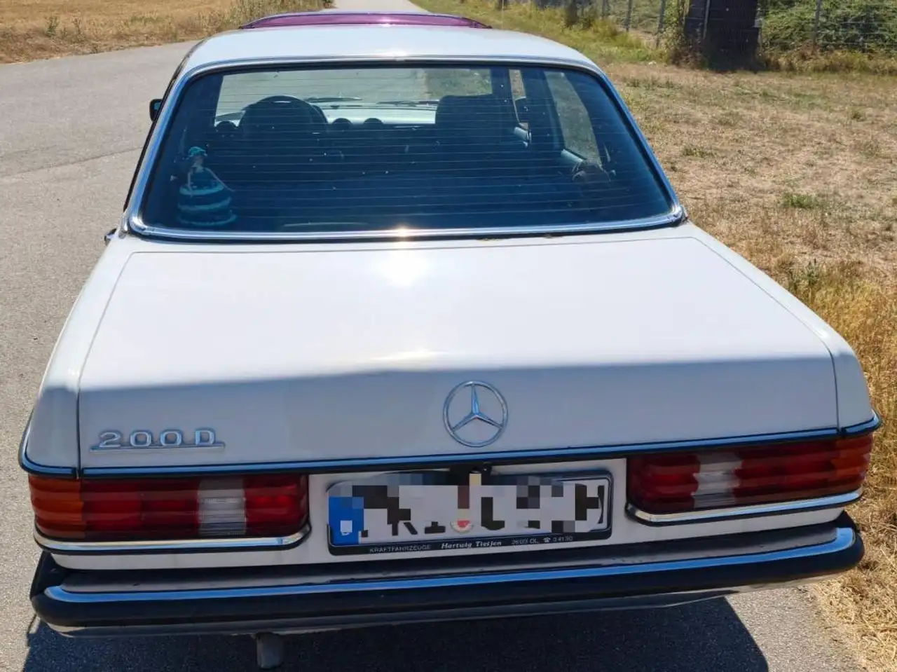Mercedes-Benz 200 W123, foto 9