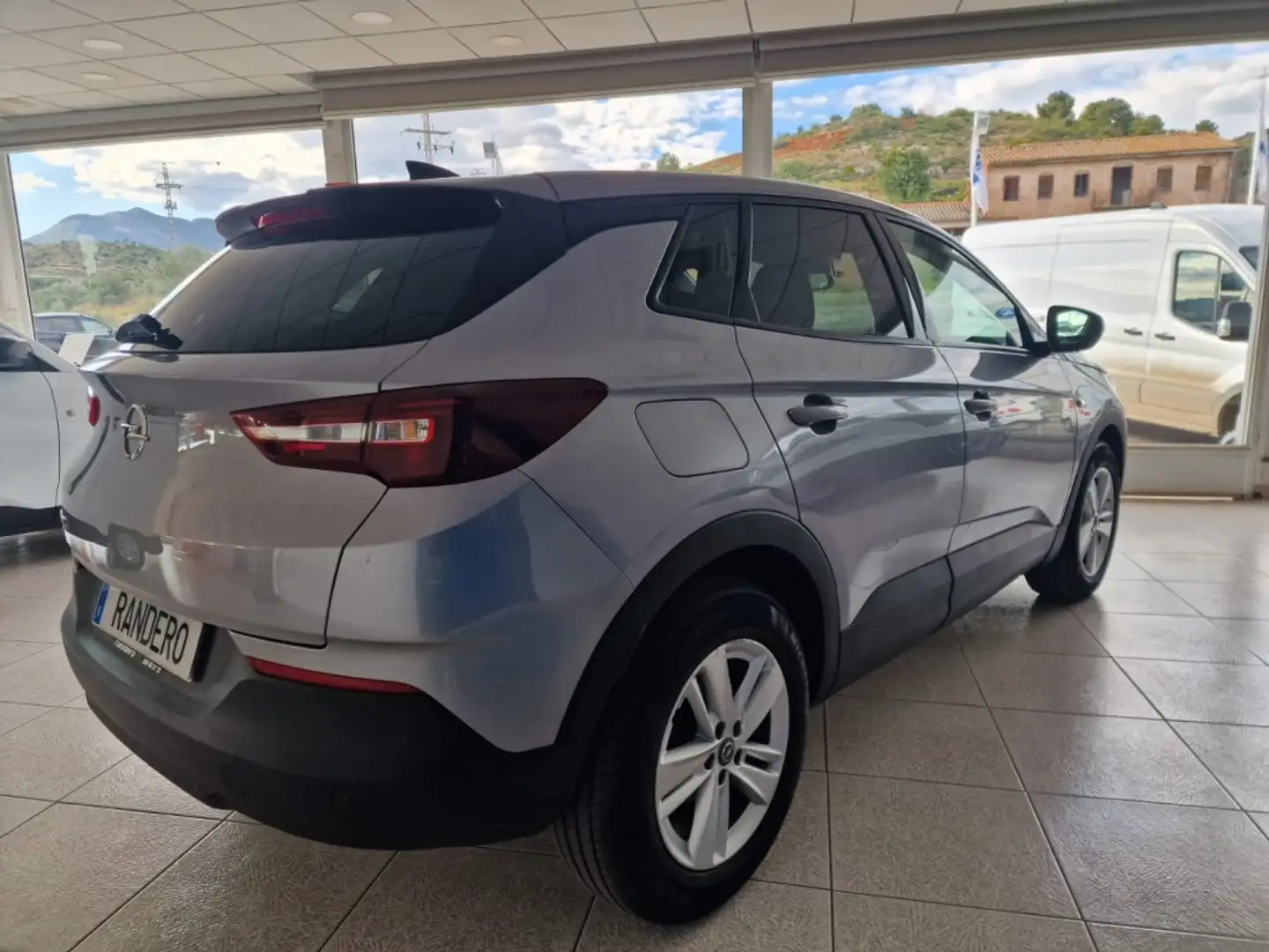 Opel Grandland X 1.5CDTi S&S Selective Pro 130 Gris - 2