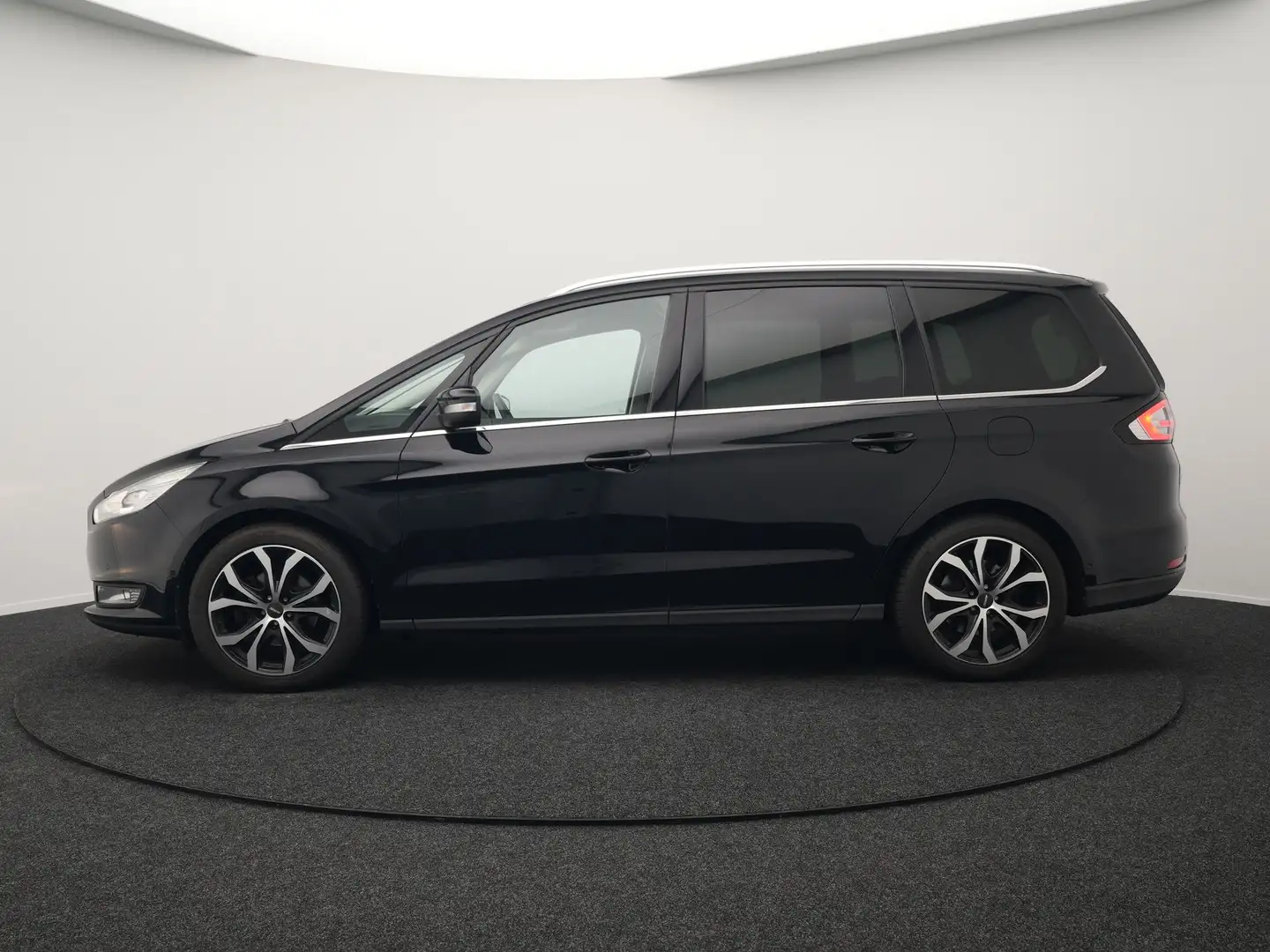 Ford Galaxy 2.0 Titanium 240pk 7 Persoons Automaat Dealer O.H Zwart - 2