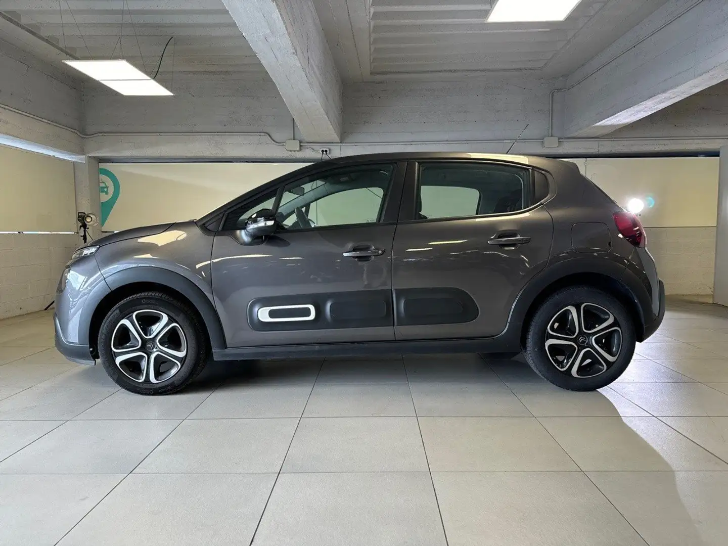 Citroen C3 PureTech 83 S&S Feel Pack Neo patentati Grigio - 2