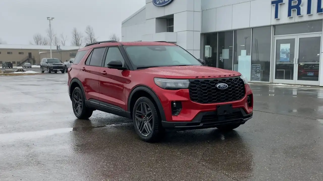 Ford Explorer снимка Ford Explorer
