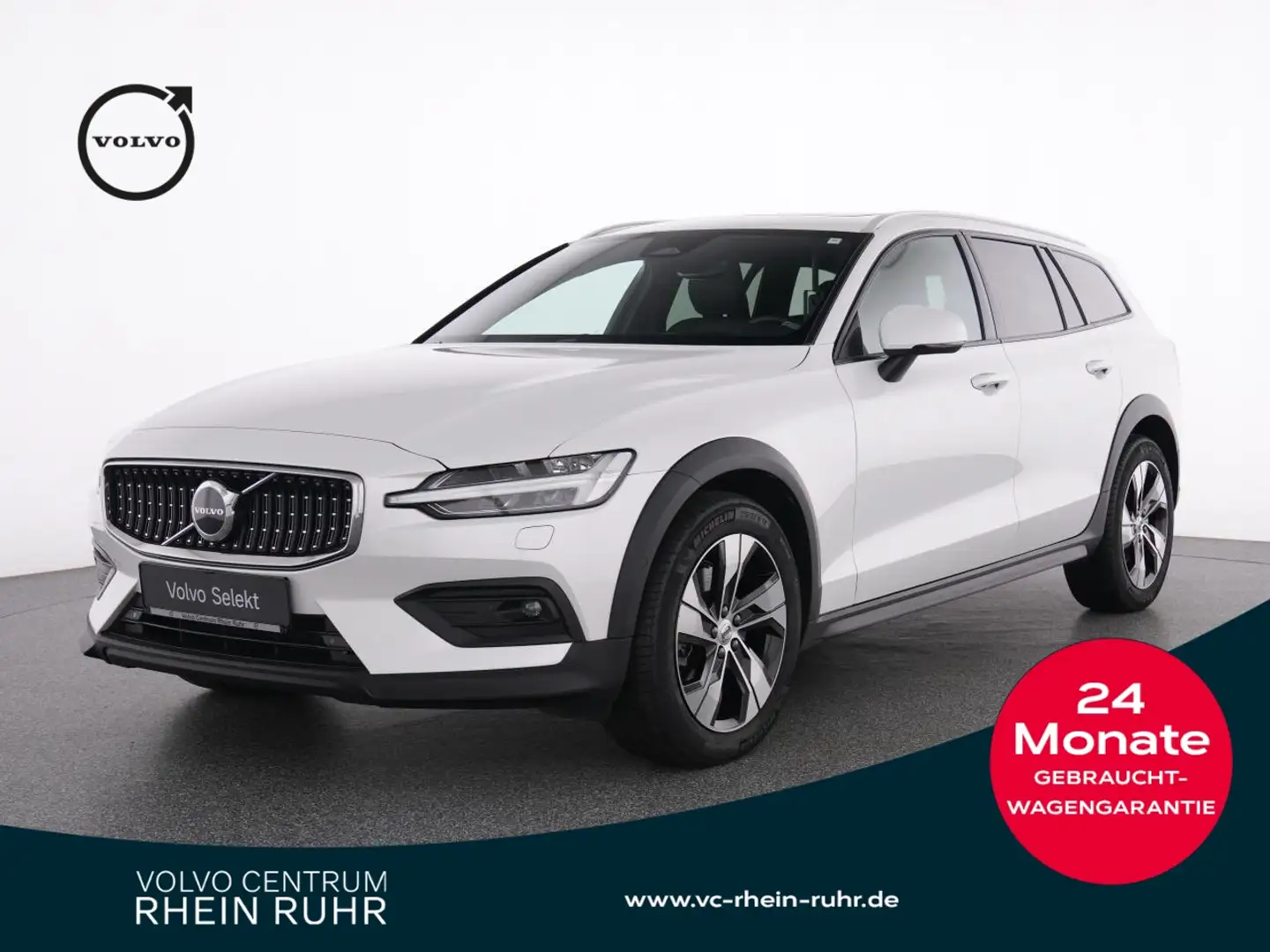Volvo V60 Cross Country B4 AWD ULTIMATE PANO+LM18 Weiß - 1