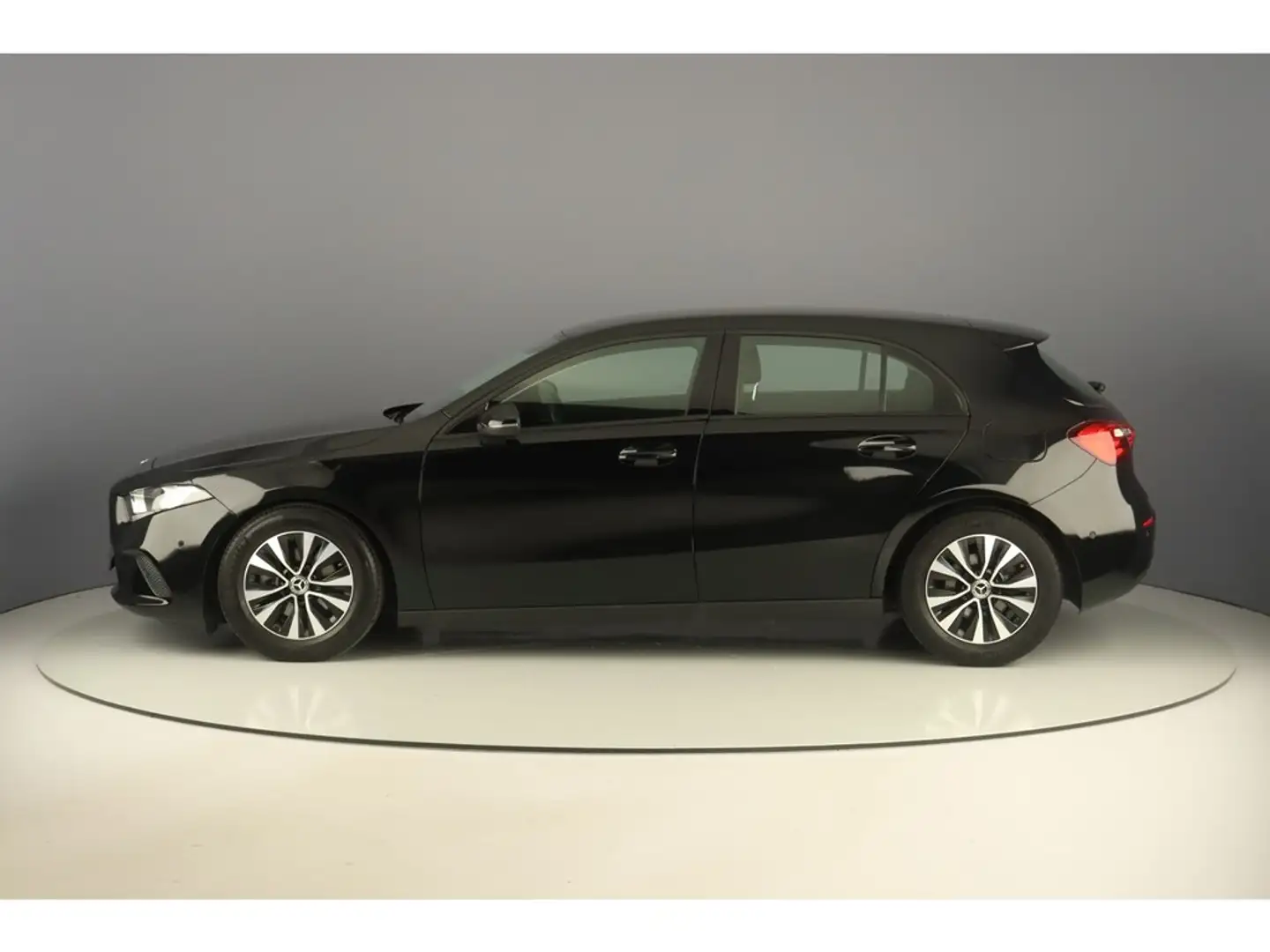 Mercedes-Benz A 160 109pk Pack Business Negro - 2