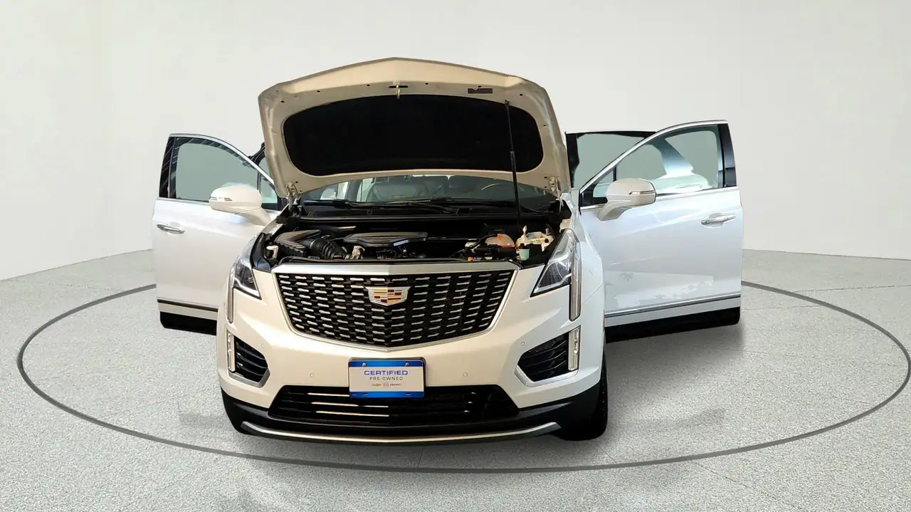 Cadillac XT5 снимка Cadillac XT5