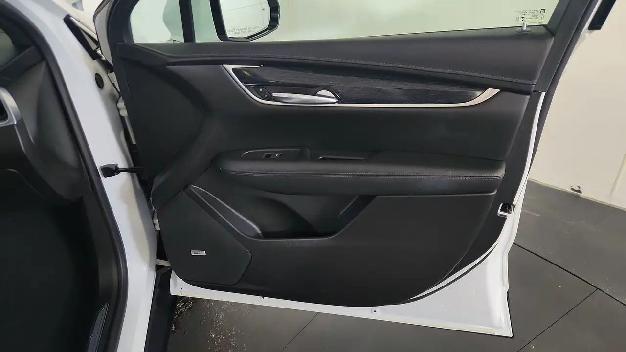 Cadillac XT5 снимка Cadillac XT5