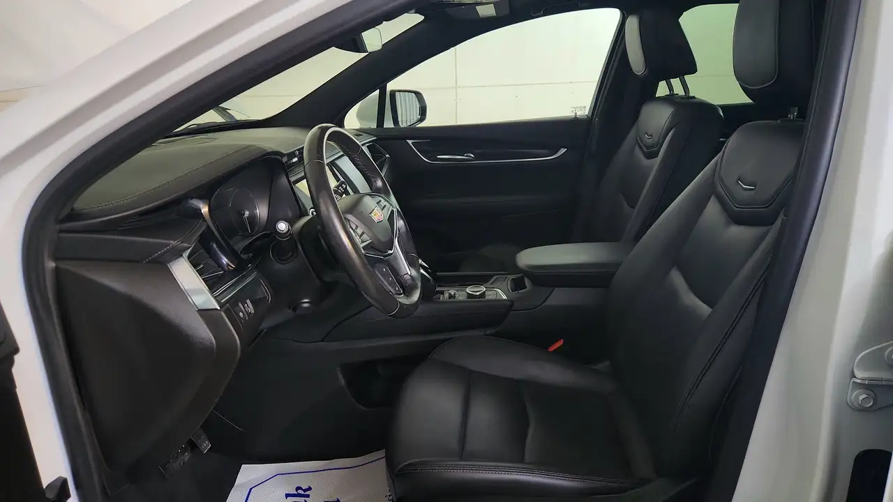 Cadillac XT5 снимка Cadillac XT5