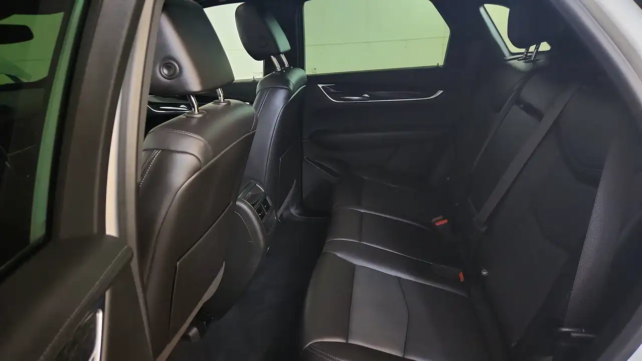 Cadillac XT5 снимка Cadillac XT5