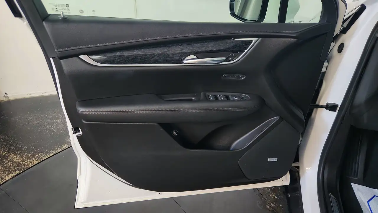 Cadillac XT5 снимка Cadillac XT5