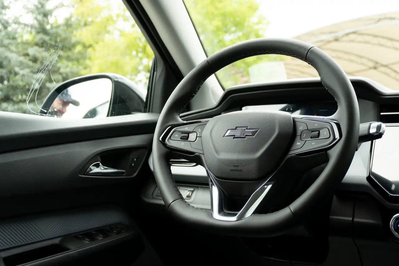 Chevrolet Bolt fotografie Chevrolet Bolt