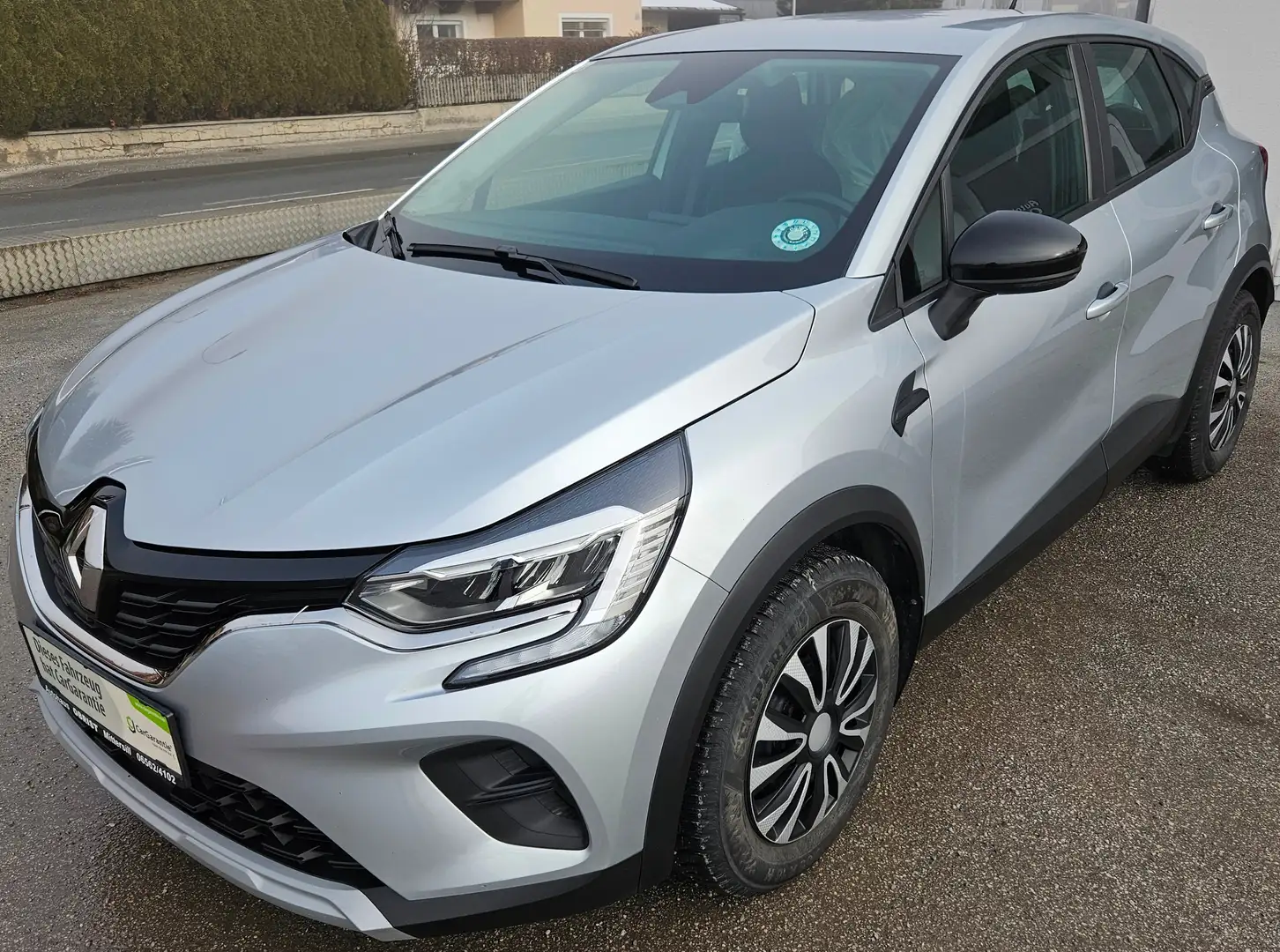 Renault Captur Zen TCe 90 Grau - 1