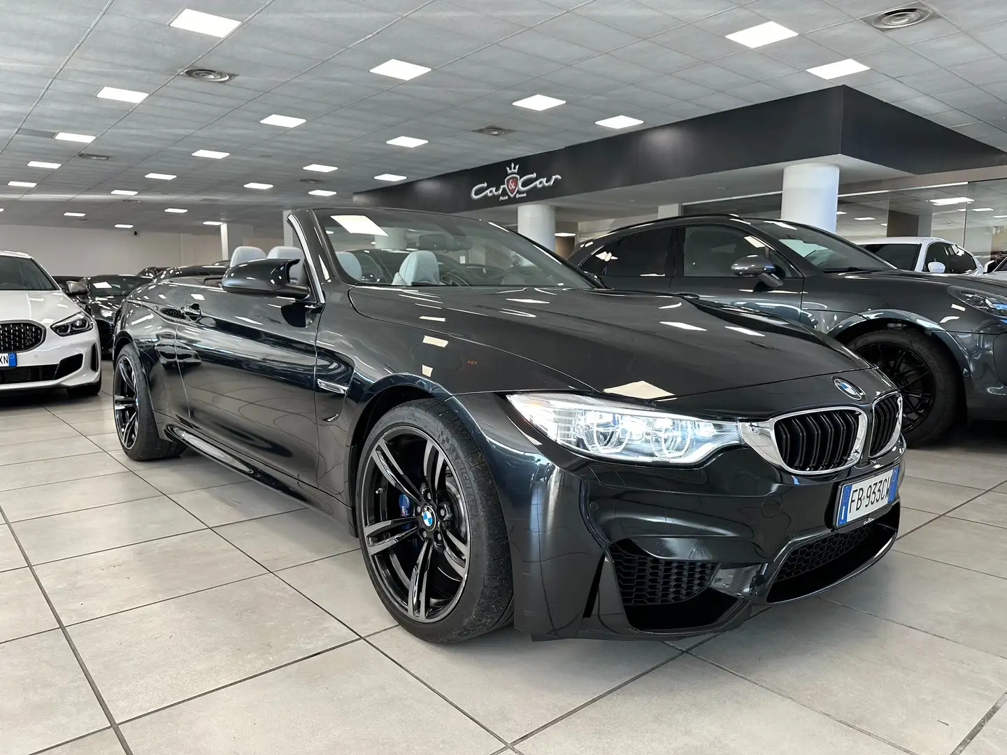 BMW M4 Cabrio 3.0 dkg Nero - 1