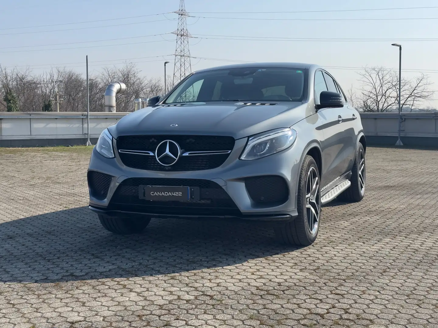 Mercedes-Benz GLE 350 GLE 350d 4MATIC Coupé - AMG Line Šedá - 1