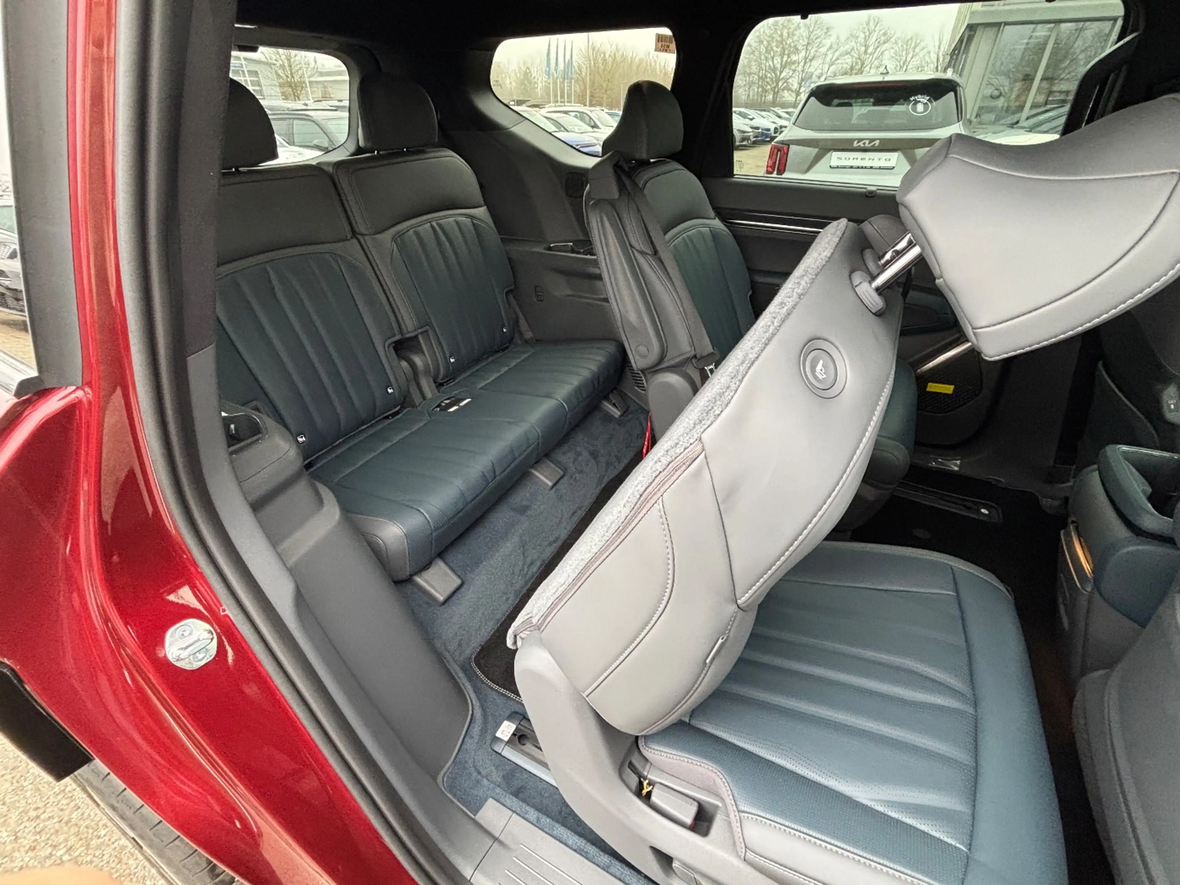 Kia EV9 99,8-kWh AWD GT-line *Panorama*6-Sitzer* — photo 15