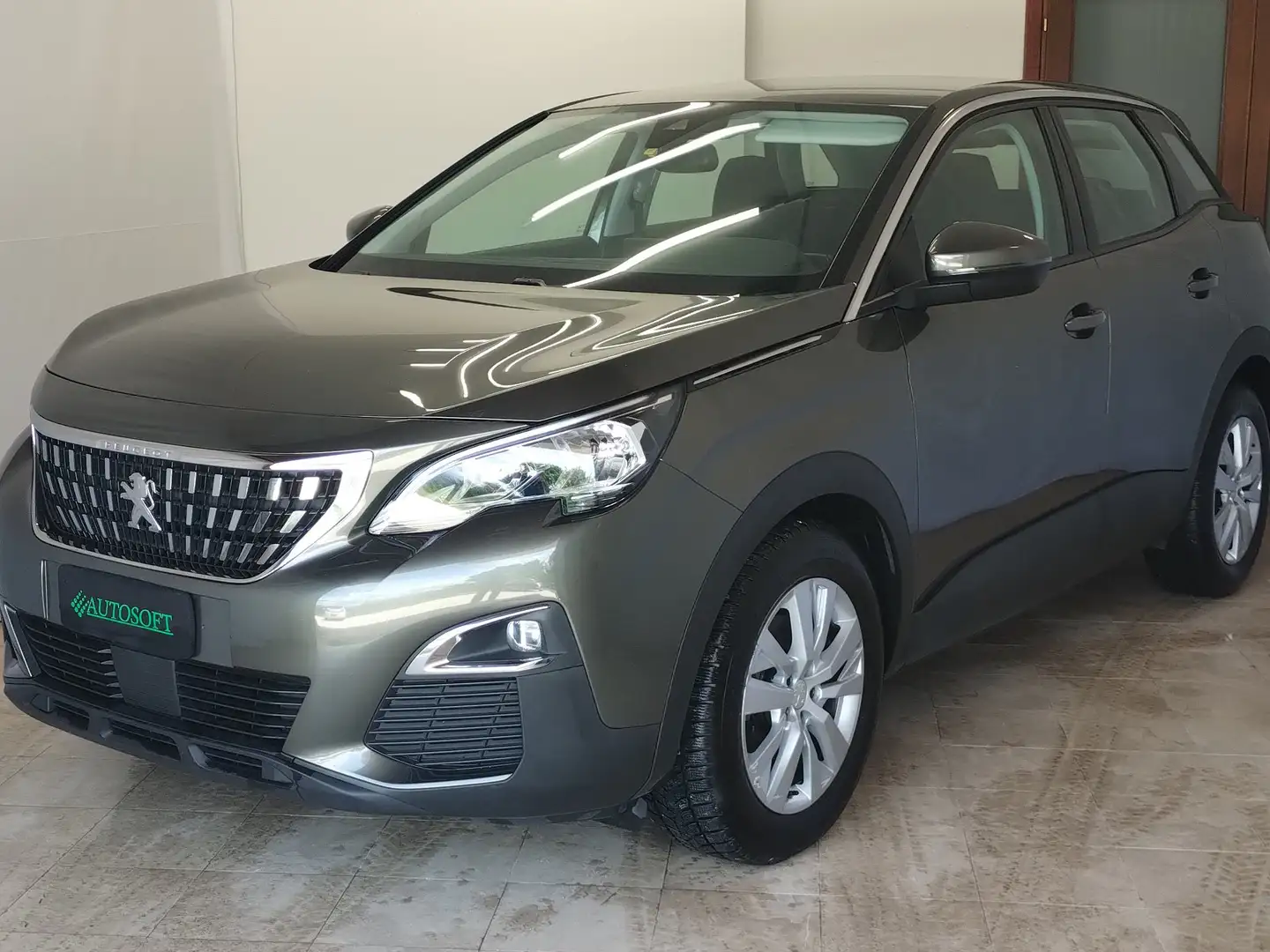 Peugeot 3008 3008 1.5 bluehdi Business s Grigio - 1