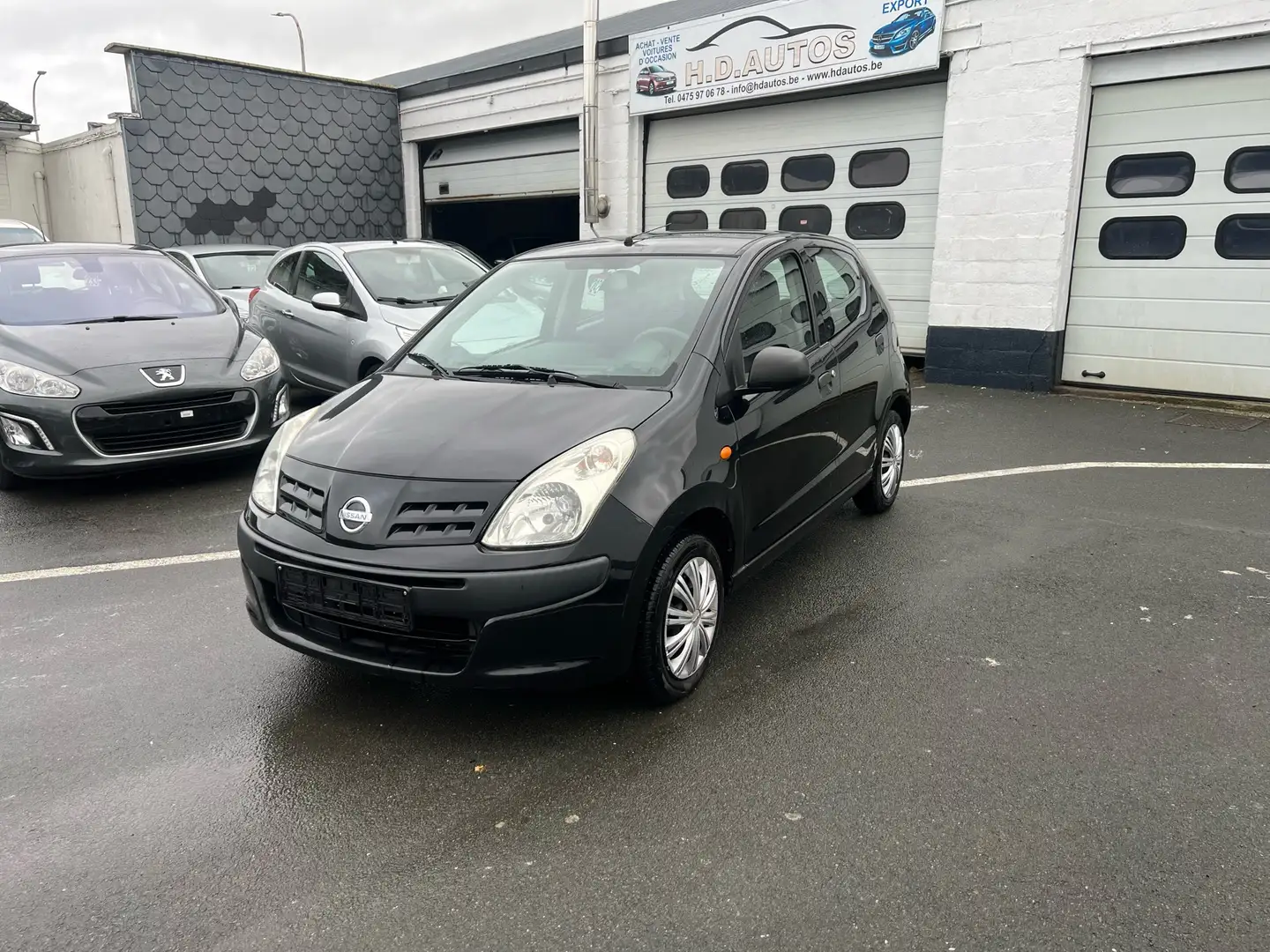 Nissan Pixo 1.0i Zwart - 1