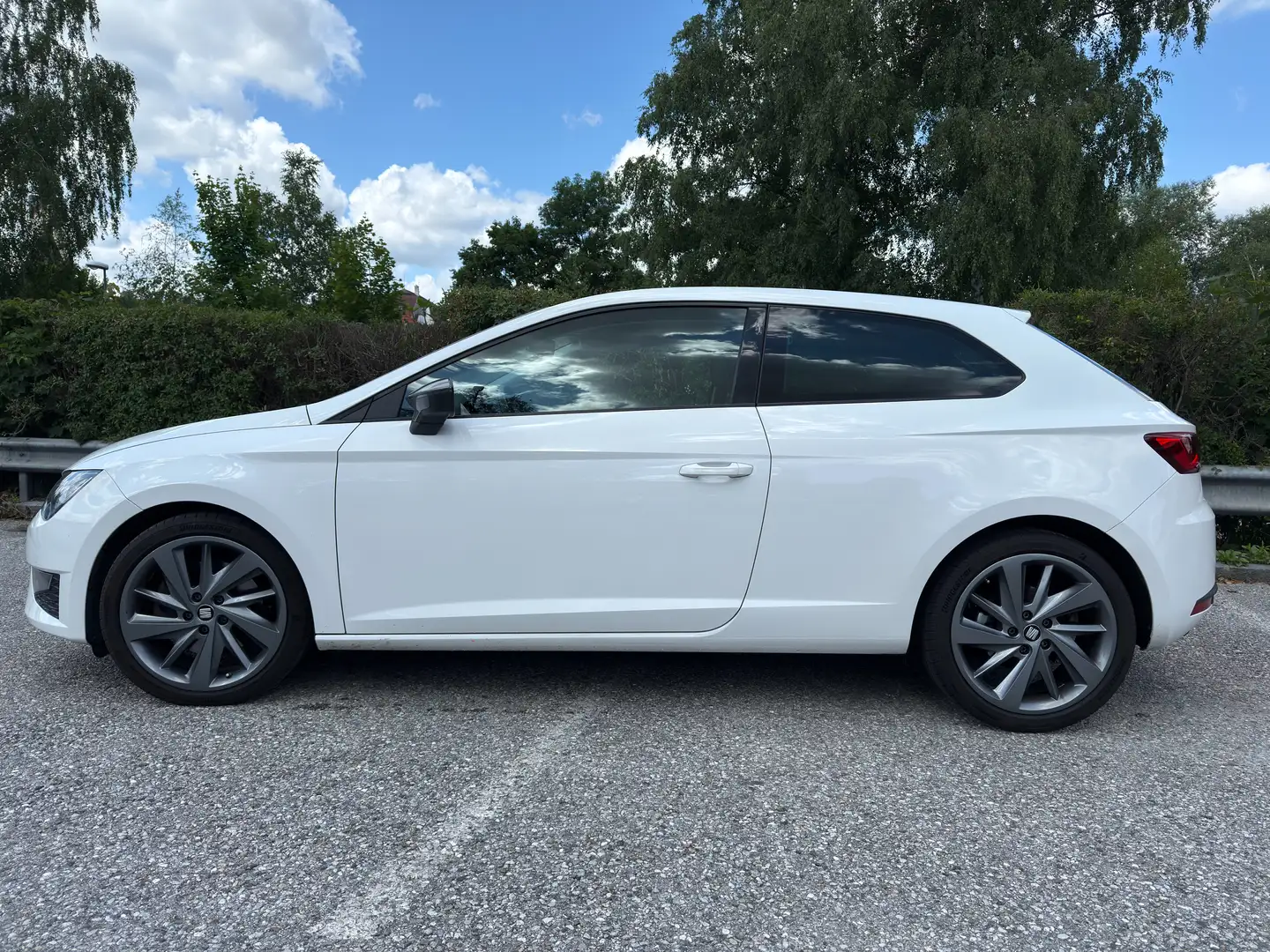 SEAT Leon Leon SC FR 1,8 TSI Start-Stopp FR Start-Stopp Alb - 1
