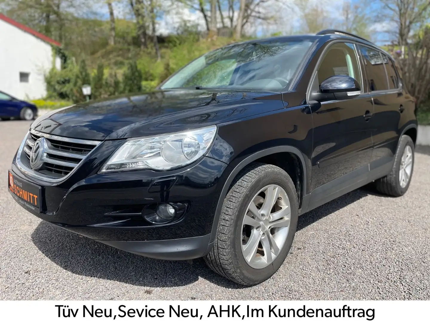 Volkswagen Tiguan Track & Field 4Motion+TÜV NEU+AHK+SCHECKH Schwarz - 1