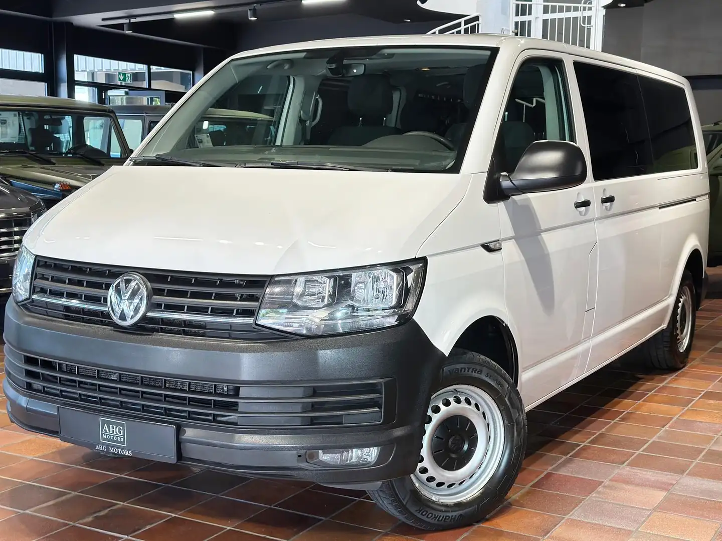 Volkswagen T6 Caravelle LANG 8S 2X S-TÜR 2X KLIMA+STANDHEIZ NAVI Bianco - 1
