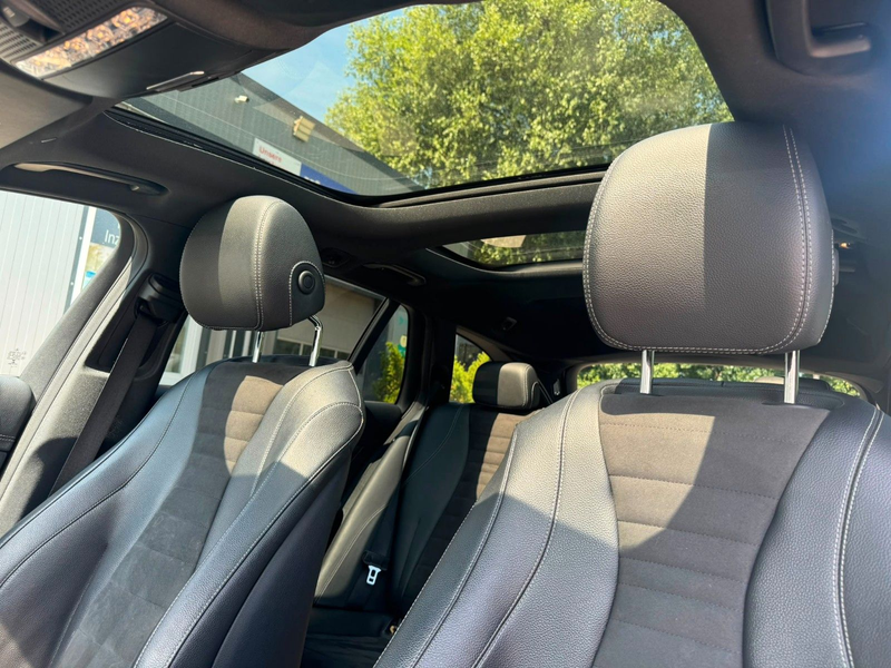 Mercedes-Benz E 220 d T AMG-LINE°PANO°WIDE°LED°KAMERA°KEYLESS! — photo 11